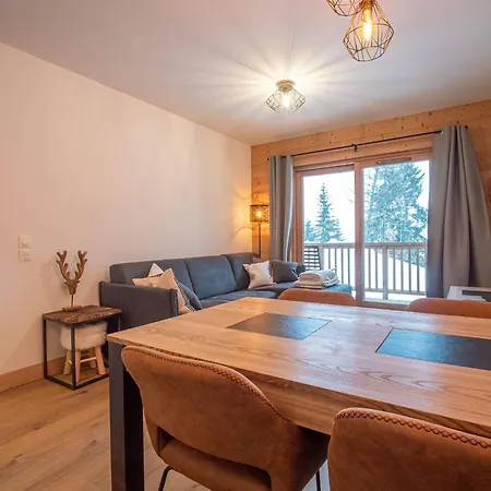 Valmorel: Appt 6 Pers, 2 Ch, Parking, Wifi, Skis Aux Pieds - Fr-1-356-511 Apartment *